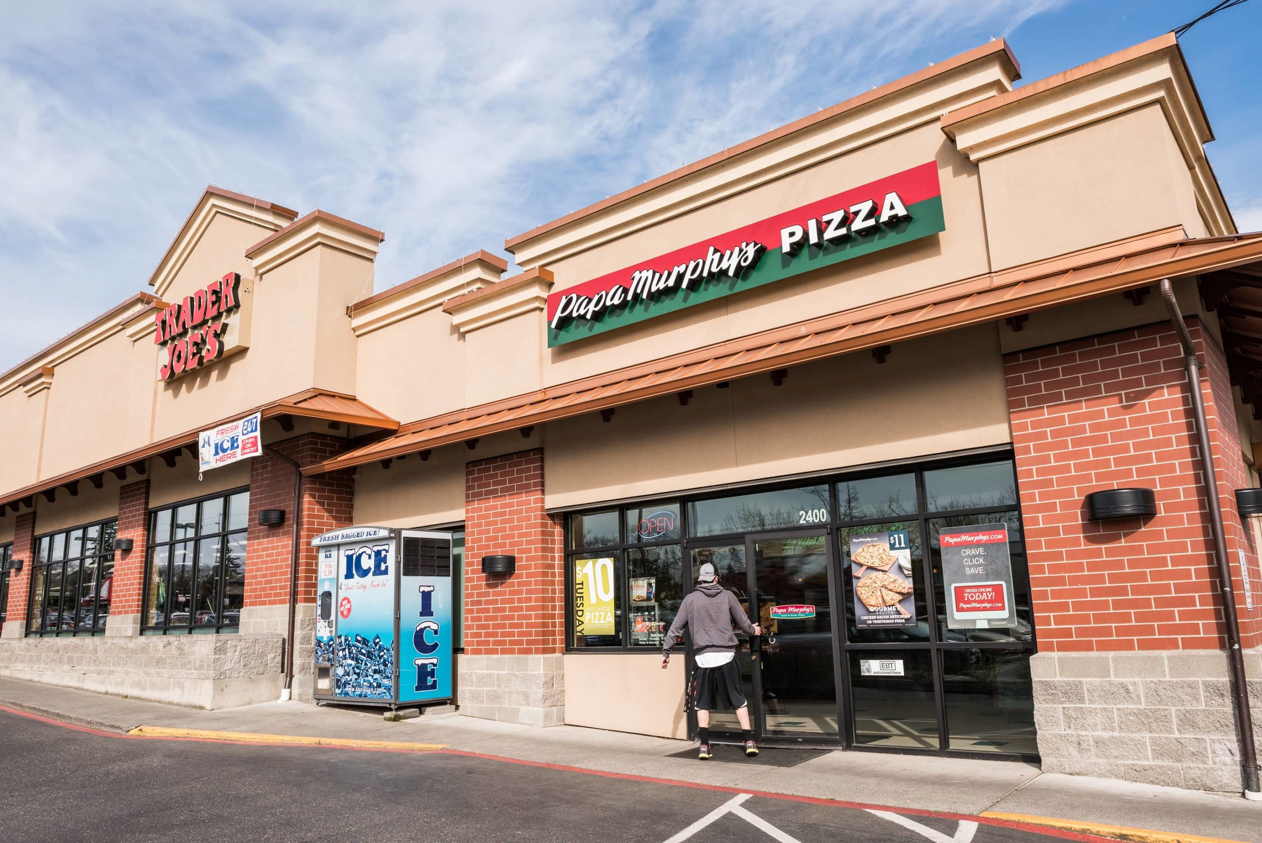 6-year-old California Boy Suffers Kidney Failure after Eating Salad at Pizza Shop