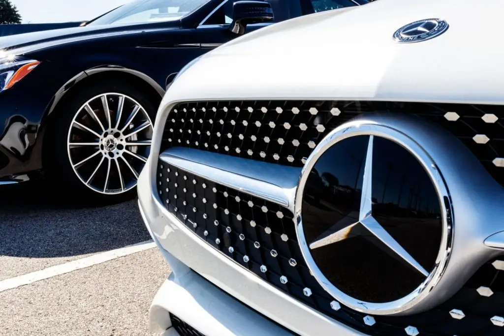 Mercedes-Benz Recalls C-Class Convertibles for Defective Seatbelts