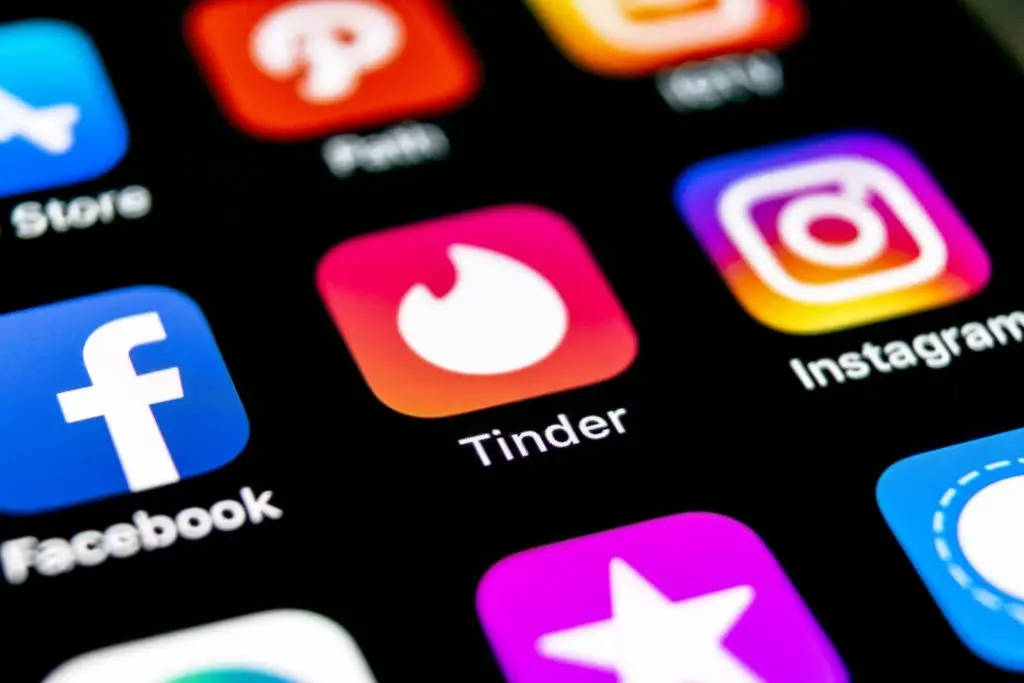 Tinder Settles Age Discrimination Class Action Lawsuit for $17.3 Million