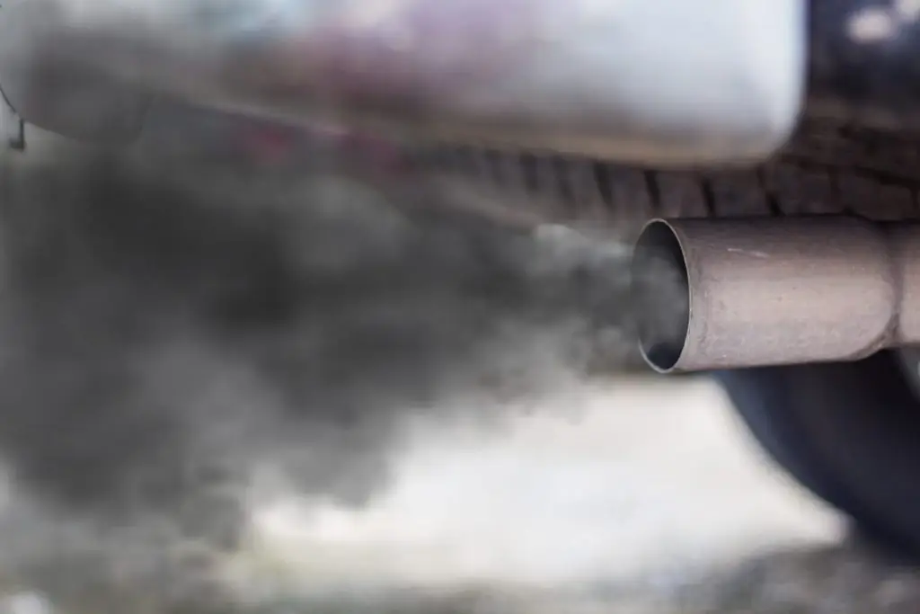 Advocates Demand Safety Standards for Keyless Cars Over Carbon Monoxide and Rollaway Concerns