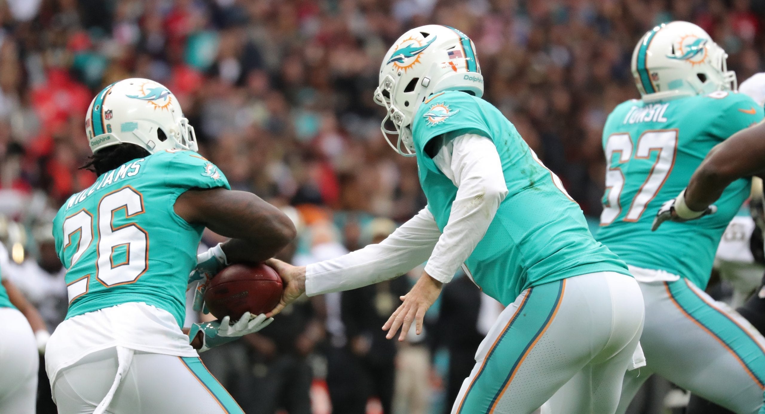 Miami Dolphins' Kendrick Norton Has Left Arm Amputated After Car Accident