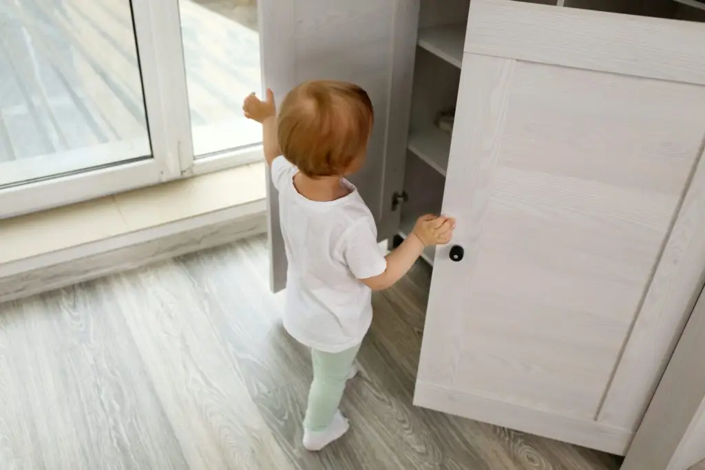 Dangerous Dresser That Could Tip Over Has Yet to Be Recalled