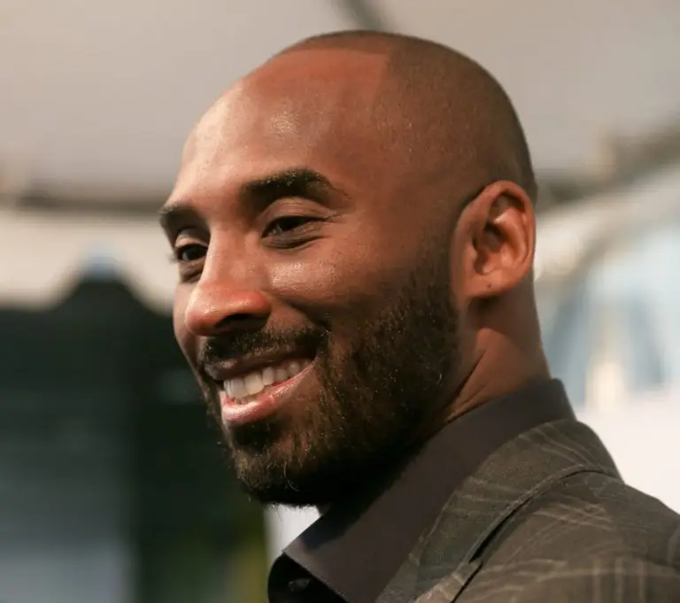 Pilot in Kobe Bryant Helicopter Crash Had Been Disciplined by FAA over Weather-Related Flight Violation