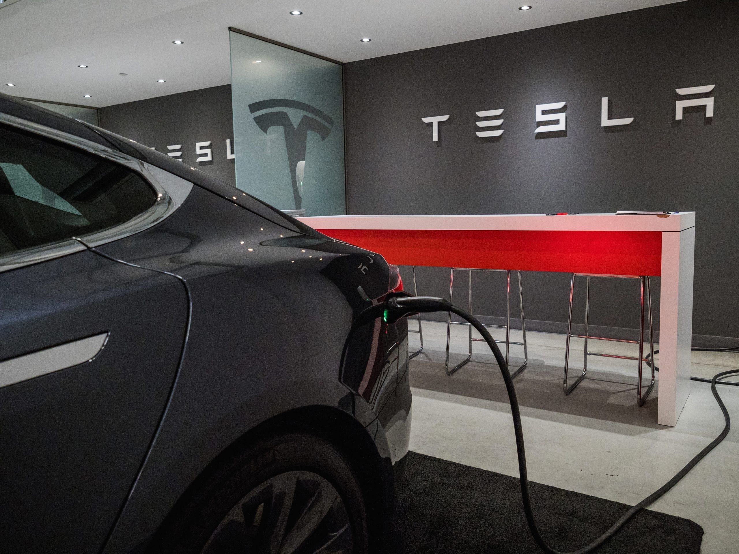 Fire Dangers in Older Tesla Models Renew Safety Concerns About Aging Electric Vehicles