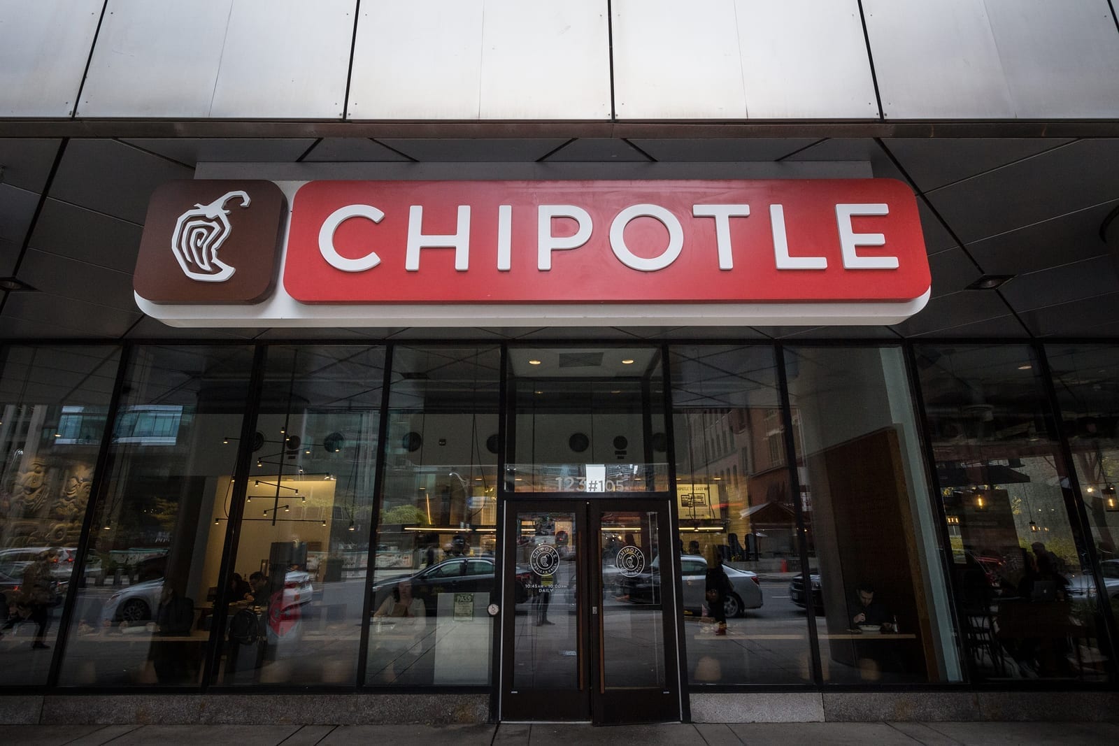 Chipotle to Pay $25 Million Fine for Food Safety Violations