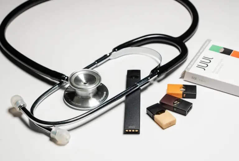 Study Finds E-Cigarettes Could Be Just as Harmful for Your Heart as Regular Cigarettes