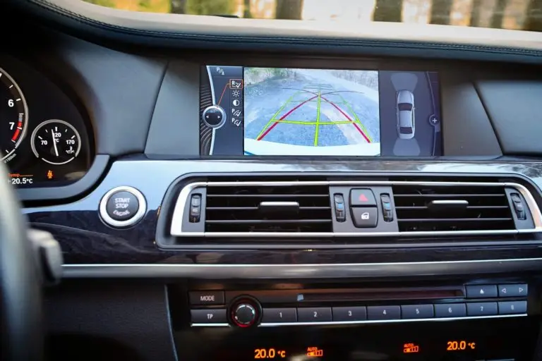 Lincoln Aviator Recalled Because of Problems with Backup Camera