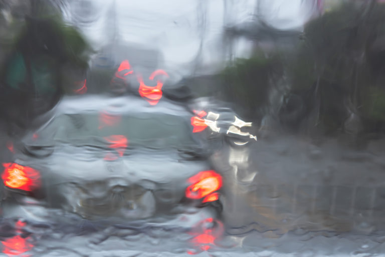 Five Top Safety Tips For Driving in the Rain