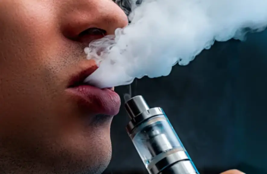 Teen vaping