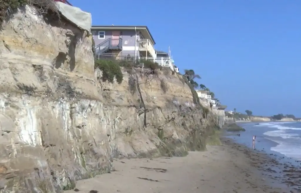 Dangerous cliffs at Isla Vista, Santa Barbara